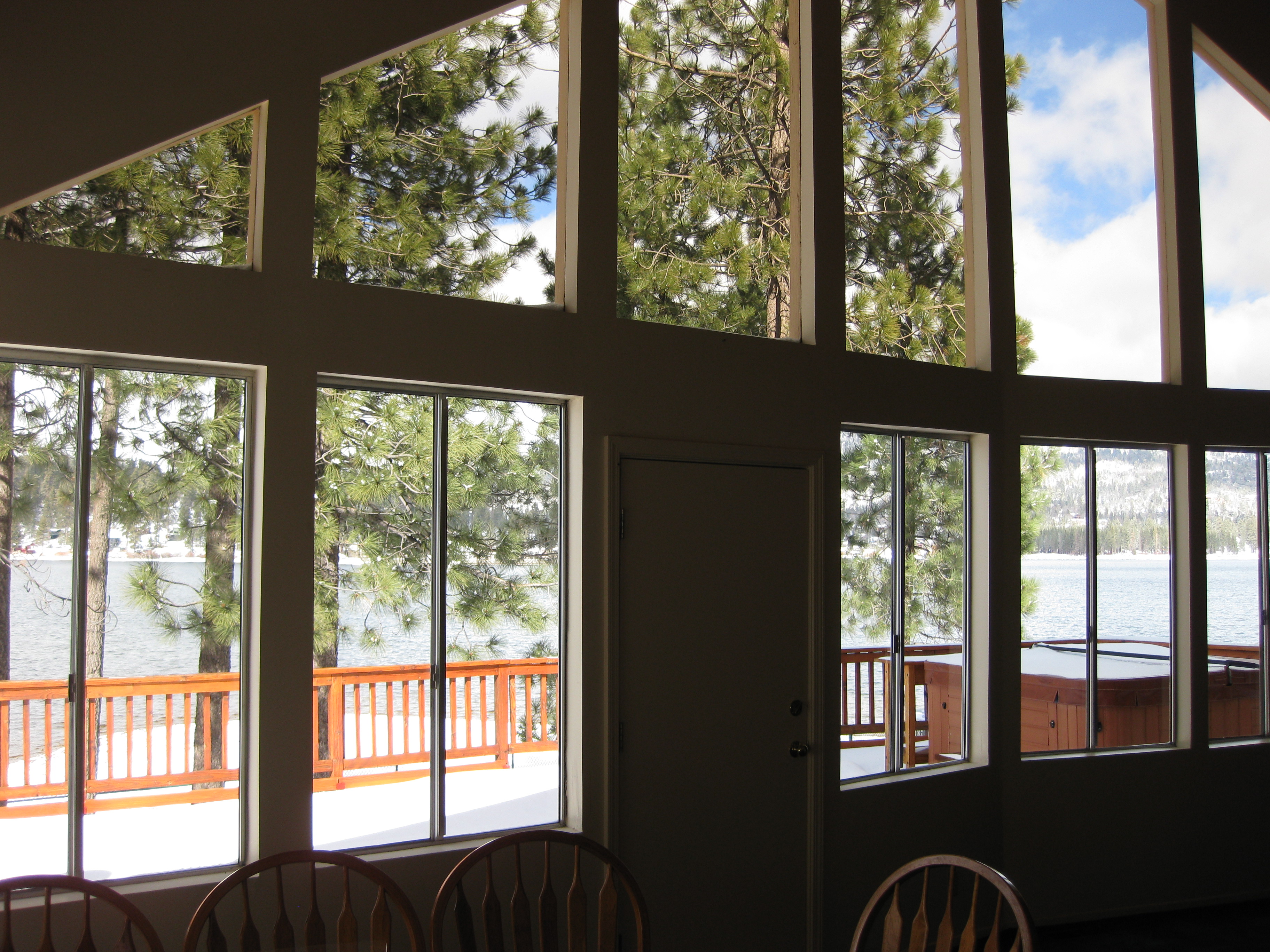 living room Wall of Windows
