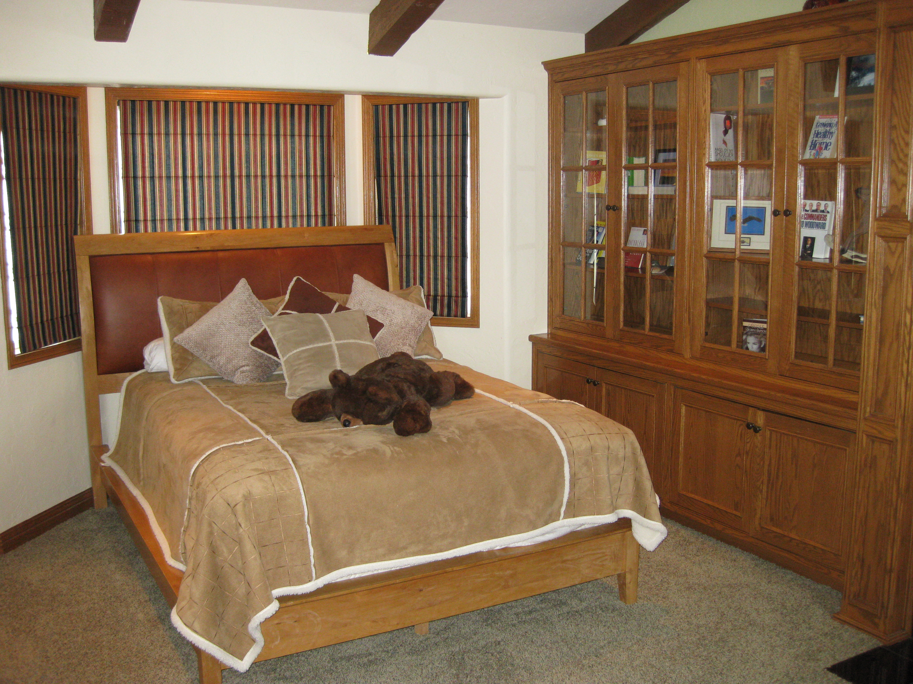Den which has been converted to a bedroom Den which has been converted to a bedroom