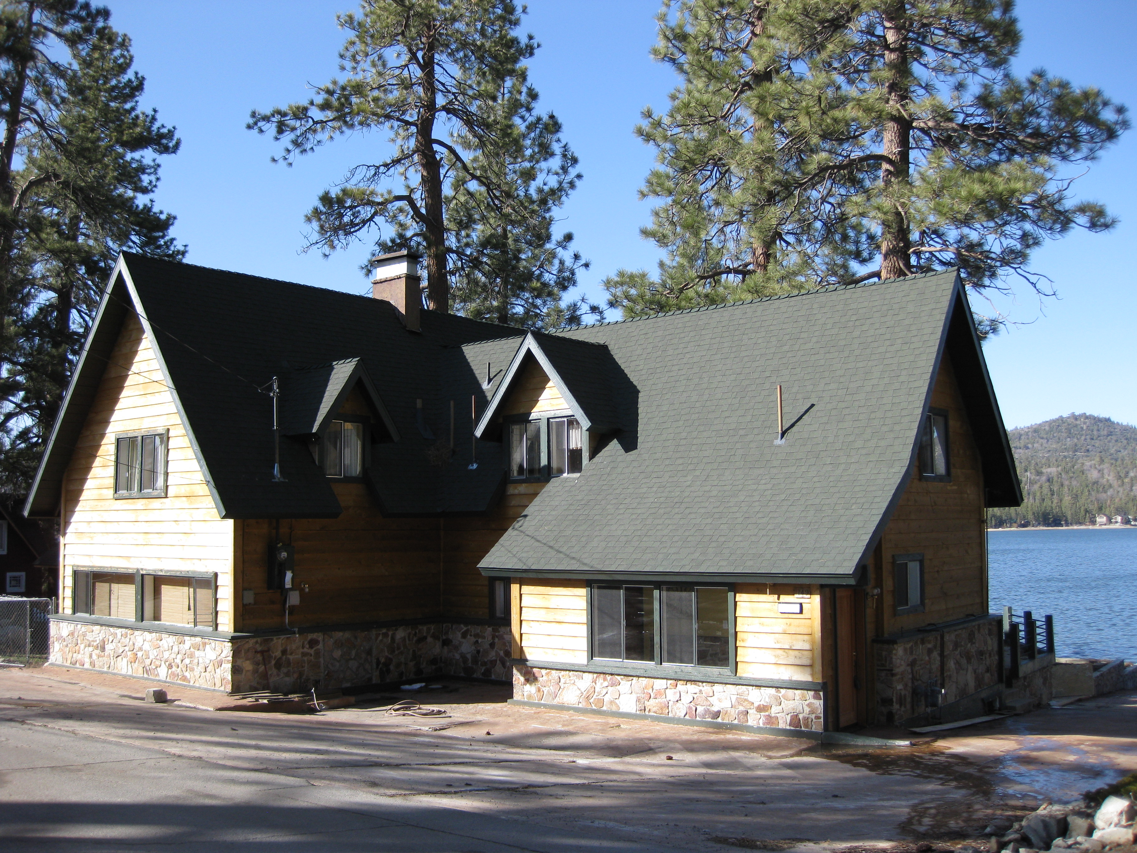 Recent Lakefront Sale 149 Lagunita Lane, Big Bear Lake, CA 92315 (Bank Owned) Big Bear