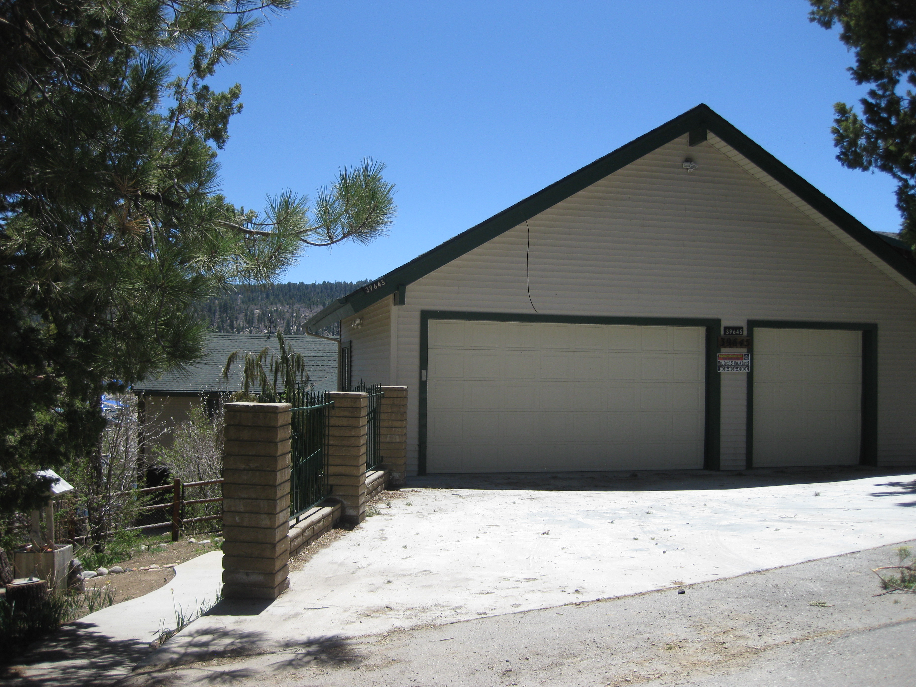 39645 Lake Drive