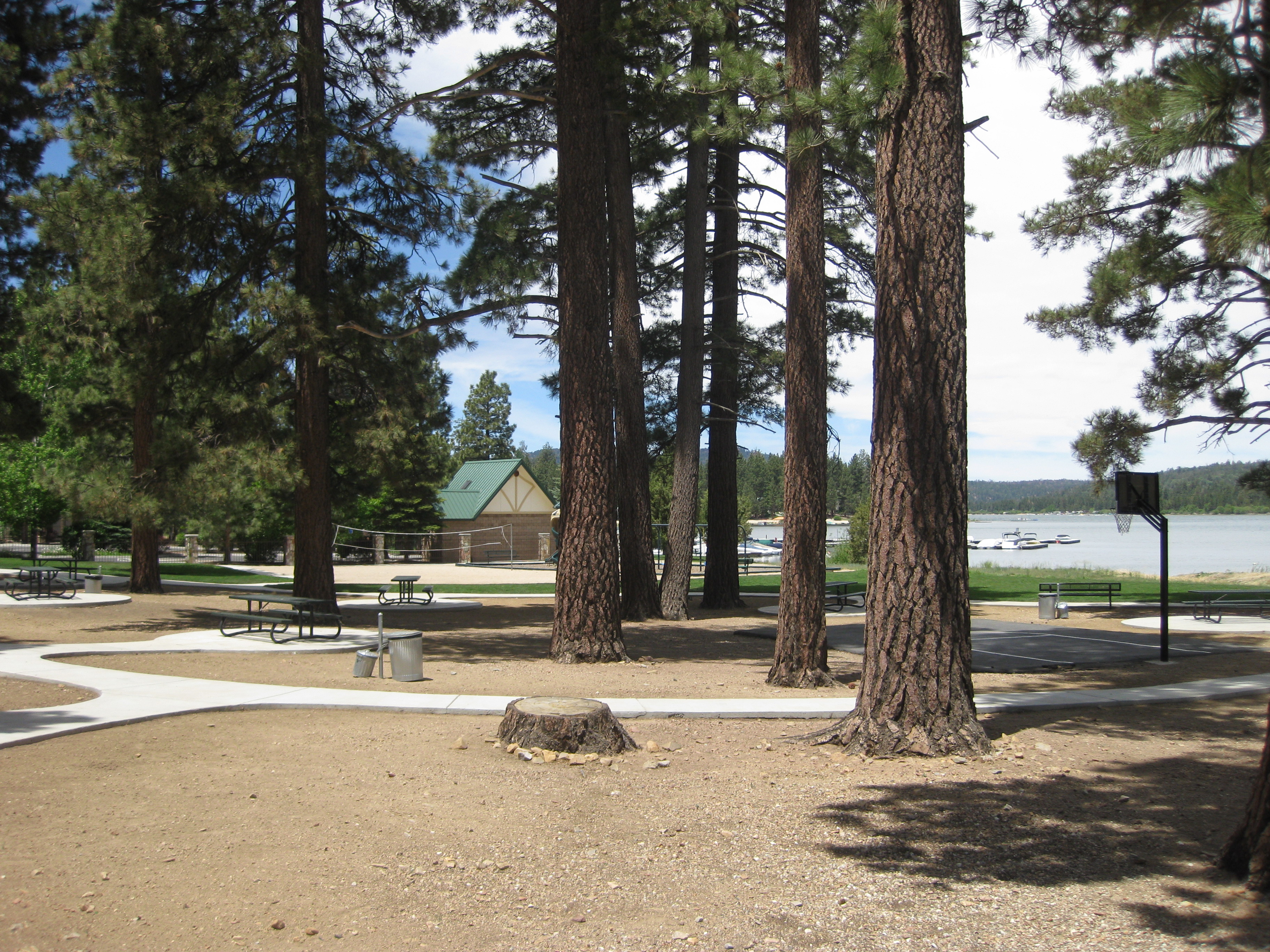 marina point lakefront 002 Eagle Point Estates Park