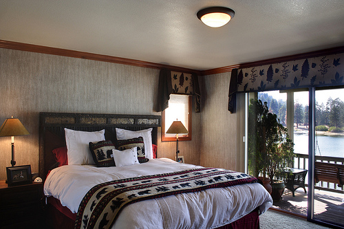651 Cove bed2