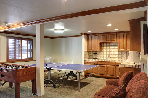 651 Cove gameroom
