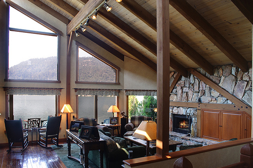 651 Cove living