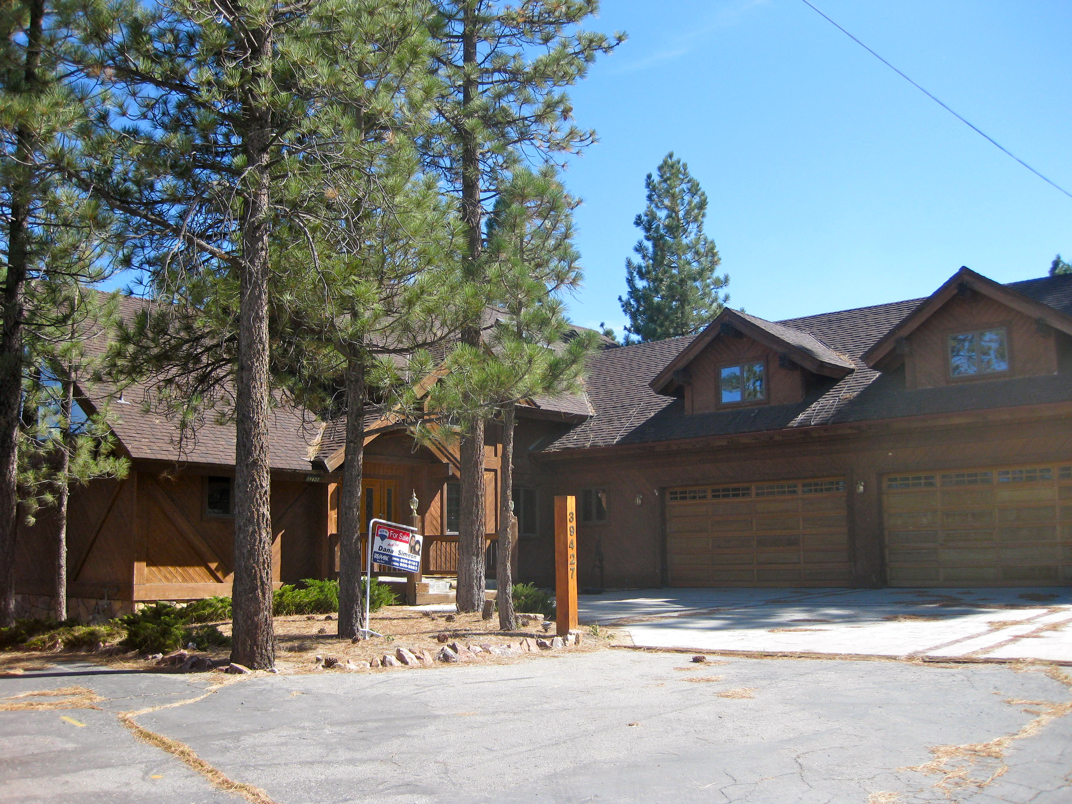 39427 Silver Pine Court 39427 Silver Pine Court